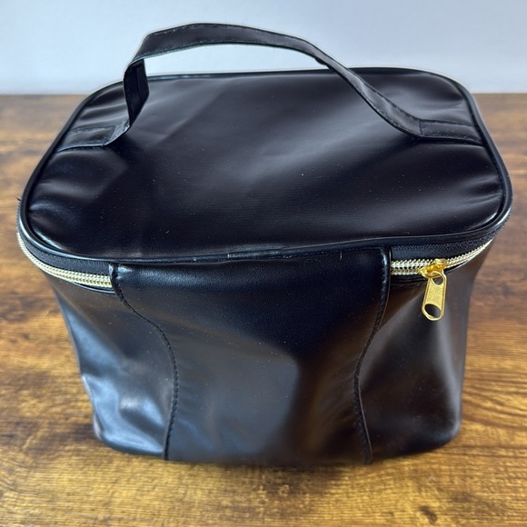 Black Leather Men's Bag - Picture 5 of 8